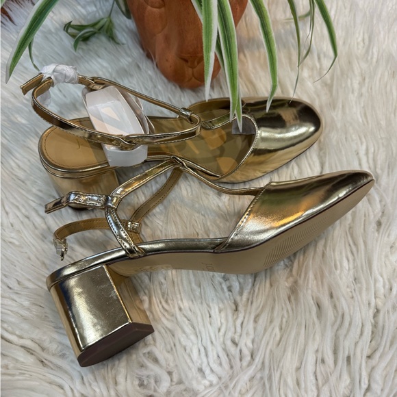 New🌿J.Crew Gold Y-Strap Heels - Picture 5 of 8
